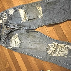 Bootleg distressed jeans